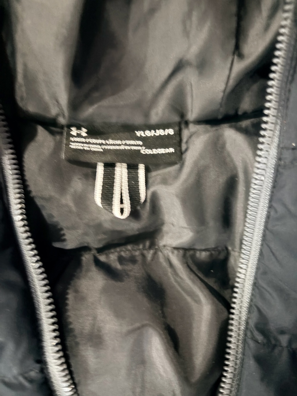 Under Armour Kids Black Hooded Puffer Coat - Picture 3 of 3